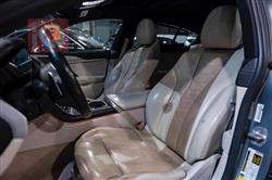 بی ئێم دەبڵیو 8 سیریەس